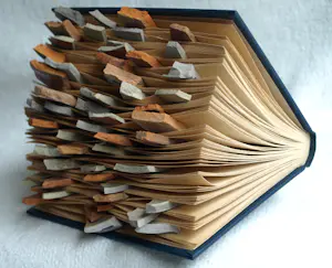Christina Linaris-Coridou - Object , Boek met Stenen - 2011 kopen? Bied vanaf 10!