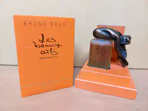 Bruno Bruni - Bronzen sculptuur FIORA op parfumfles voor LES BEAUX ARTS verkauft für € 50!