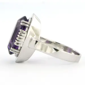18k gouden ring met amethist en single cut geslepen diamant totaal 0.12ct kopen? Bied vanaf 430!