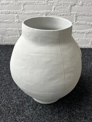 Hella Jongerius - Big white pot kopen? Bied vanaf 375!