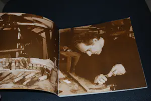 Guus Hellegers - uniek werk van deze beeldhouwer uit 1971 (ingelijst) -> incl. boek! kopen? Bied vanaf 150!