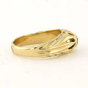 14k geelgouden ring met roos geslepen diamant tot. 0.06ct - 6.0 gram kopen? Bied vanaf 440!