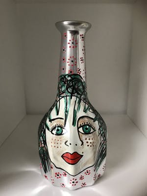 Marianne Bey - Flower Power Girl kopen? Bied vanaf 25!