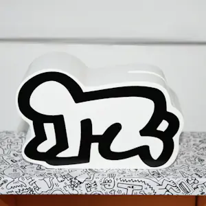 Keith Haring - Keith Haring spaarpot 'Radiant Baby' in originele kartonnen verpakking kopen? Bied vanaf 35!