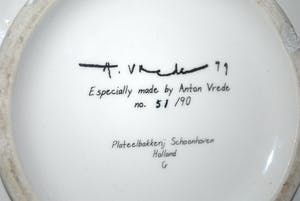 Anton Vrede - TIJGER, bord uit 1999 - ⌀ 30 cm - oplage 90 kopen? Bied vanaf 20!