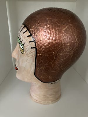 Marianne Bey - Happy Head kopen? Bied vanaf 1!