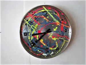 Aat Veldhoen - door Aat omstreeks 1990 beschilderde "PoP Art" Wandklok kopen? Bied vanaf 1!