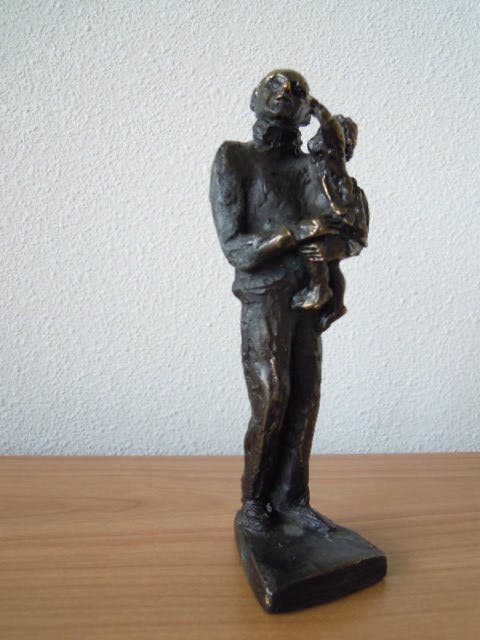 Astrid Veldhuyzen-Koppen - Prachtig beeld - OPA MET KLEINKIND verkocht voor € 65!