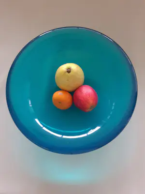 Vincent de Rijk - Azure blauw epoxy kom/ schaal van Vincent de Rijk voor RiRa. kopen? Bied vanaf 350!