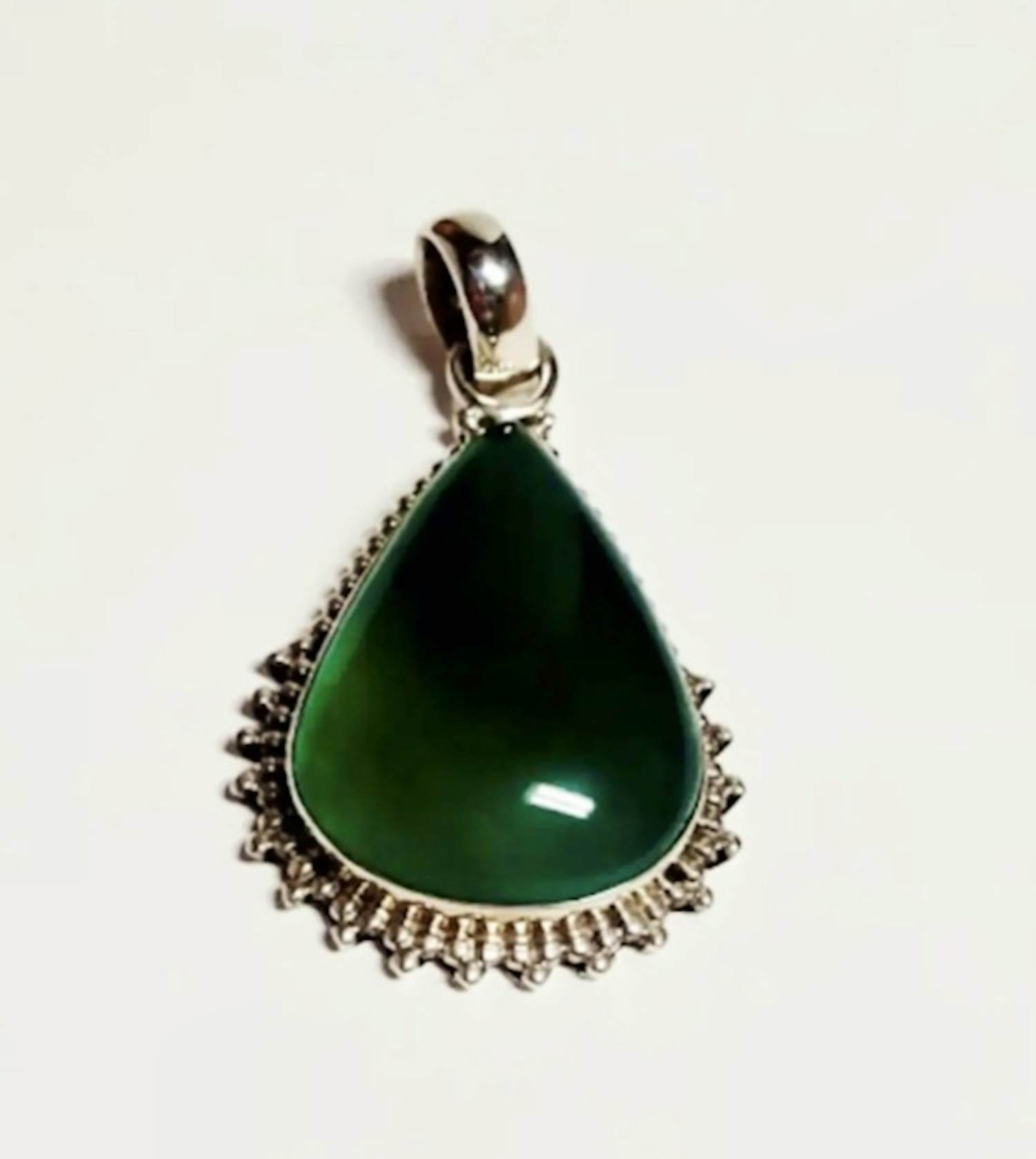 Nieuwe zilveren hanger met gepolijste  groene onyx kopen? Bied vanaf 65!