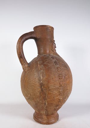 Curiosa - Aardewerken baardmankruik kopen? Bied vanaf 40!