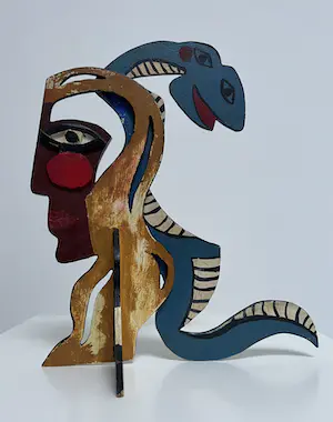 John Lie a Fo - Uniek houten sculptuur | 'Figuur met slang' | 1997 (ZELDZAAM) kopen? Bied vanaf 1!