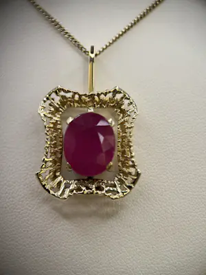 14 karaat geelgouden vintage ketting met hanger – 5,20 karaat robijn kaufen? Bieten Sie von 800!