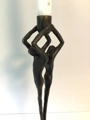 Corry Ammerlaan - Sculptuur / kaarsenstandaard “ KRACHTEN BUNDELEN “ 31 cm hoog ! kopen? Bied vanaf 1!