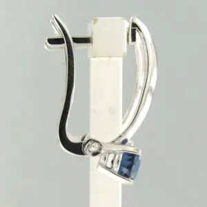 14k witgouden oorhangers bezet met saffier tot. 1.22ct kopen? Bied vanaf 360!