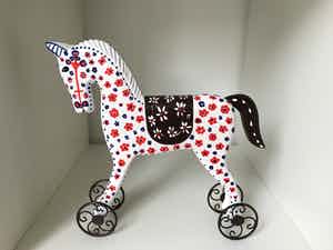Marianne Bey - Flowerfield Horse verkocht voor € 35!