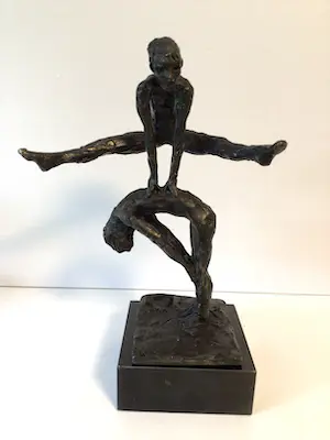 Astrid Veldhuyzen-Koppen - Sculptuur “ De Bokkensprong “ kopen? Bied vanaf 89!