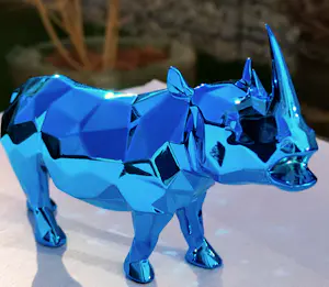 Richard Orlinski - RHINO SPIRIT (AZUR BLUE EDITION) - Skulptur kopen? Bied vanaf 250!