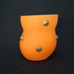 Elizabeth Garouste - ism Mattia Bonetti: 2 objecten vervaardigd voor Nina Ricci, 1993 kopen? Bied vanaf 150!