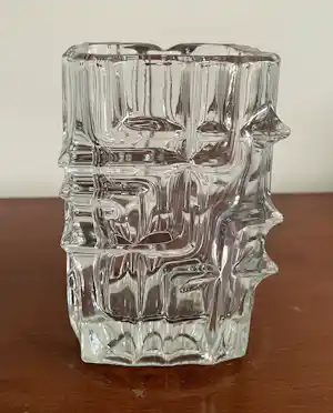 Vladislav Urban - Brutalistische glazen vaas 1960s uitgevoerd voor Sklo Union verkauft für € 30!