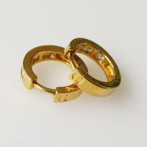 Diamanten oorbellen kopen? Bied vanaf 950!