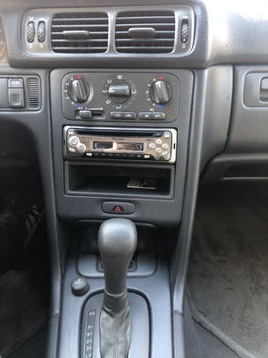 Peter Horbury - klassieke Volvo V70 met een interieur van José Luis Diaz de La Vega kopen? Bied vanaf 1!