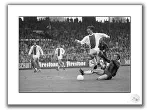 Pim Westerweel - 'Flying Johan' - Johan Cruyff 1969 Ajax-Haarlem verkocht voor € 109!