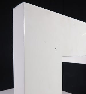 Gerrit Rietveld - (naar) - Wit gelakte houten Steltman stoel (links) kopen? Bied vanaf 500!