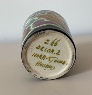 Plateelfabriek Ivora - Art deco platelen beker "Rotterdam" kopen? Bied vanaf 1!