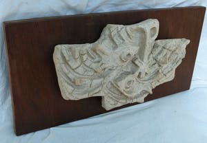 Klaas Pijlman - Chamotte / Aardewerk op paneel , Vissen & Pax Christi - ca. 1970 kopen? Bied vanaf 25!