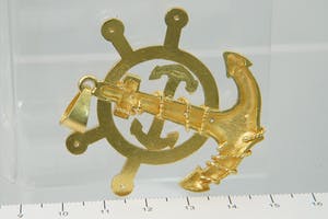 1309 - Surinaams 18 krt geel-goud & diamanten "Anker en roer" hanger - GROOT! kopen? Bied vanaf 1060!