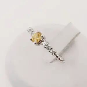 0.31ct Sapphire Ring kopen? Bied vanaf 240!