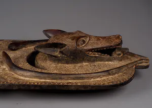 Niet of onleesbaar gesigneerd - Ijo plank masker Niger delta kopen? Bied vanaf 1!