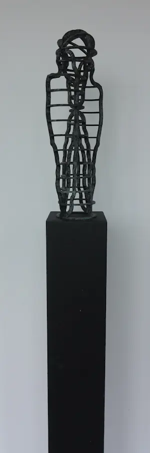 Peter Jansen - Bronzen beeld op houten sokkel, Twee figuren kopen? Bied vanaf 500!