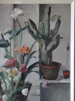Gerrit Neven - doorkijkje met vensterbank waarop bloemen in vaas en (bloeiende) planten kopen? Bied vanaf 225!