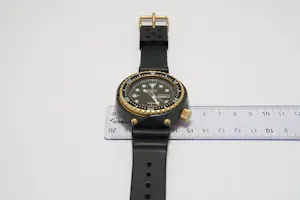 41 - Herenpolshorloge met rubberen band van het merk Seiko /  Marine Master kopen? Bied vanaf 980!