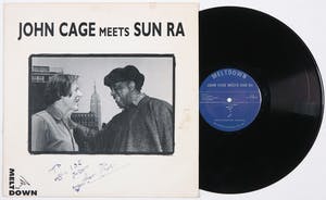 AcheterJohn Cage - meets Sun Ra - Gesigneerd album -Meet & Down? Enchérissez de 1!