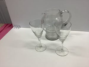 Willem Rozendaal - Radio wijn glazen met radio yug kopen? Bied vanaf 1!