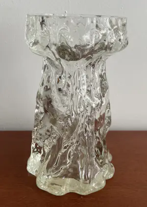 Ingrid Glas - Brutalistische boombastvaas ontwerp Kurt Wokan kopen? Bied vanaf 20!