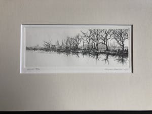 Harmen Kooistra - Bomenrij langs waterkant met in de verte een molen kopen? Bied vanaf 25!