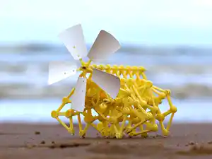 Theo Jansen - Origineel Mini Strandbeest Model Kit - 117 pcs - Animaris Ordis Parvus verkocht voor € 35!