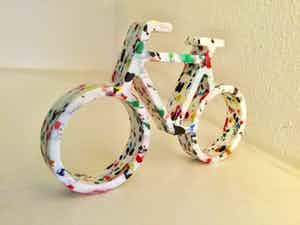 Marcel Wanders - Marcel Wanders -“ World Bicycle Relief “ fiets verkocht voor € 30!