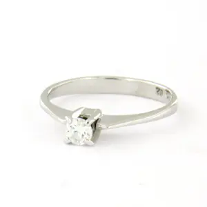 14k witgouden solitair ring met briljant geslepen diamant totaal circa 0.16ct kopen? Bied vanaf 345!