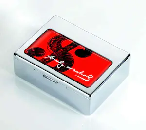 Andy Warhol - 2 manchetknopen + verchroomd kistje + 2 visitekaartjeshouders kopen? Bied vanaf 70!