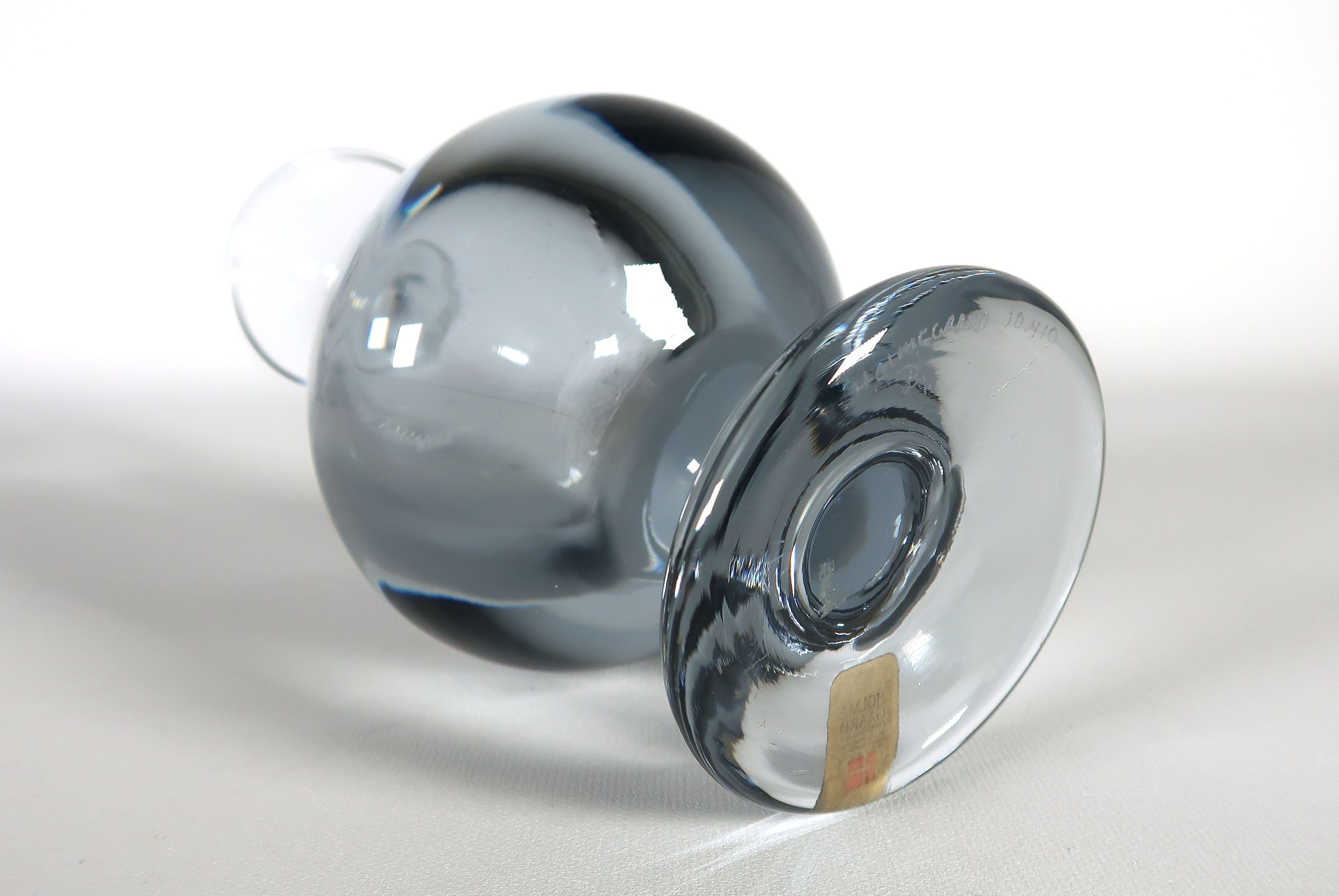 Per Lutken - Kristal, Twee solifleur vaasjes, uitgevoerd door Holmegaard kopen? Bied vanaf 70!