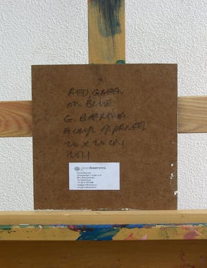 Gerard Boersma - Red, Green On Blue (Vrouw kijkend naar schilderij van Mark Rothko) kopen? Bied vanaf 75!