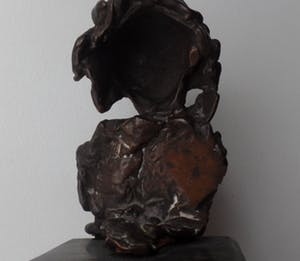 Astrid Veldhuyzen-Koppen - Buste vrouw met hoofddoek - Beeld kopen? Bied vanaf 10!