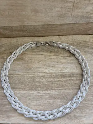 AcheterMassief zilveren gevlochten  Choker? Enchérissez de 99!