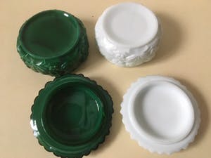 Frantisek Pazourek - 2 Art Deco dekseldozen kopen? Bied vanaf 44!