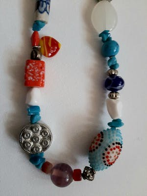 Curiosa - Vintage sieraden - 3 stuk -glas,keramiek kopen? Bied vanaf 1!